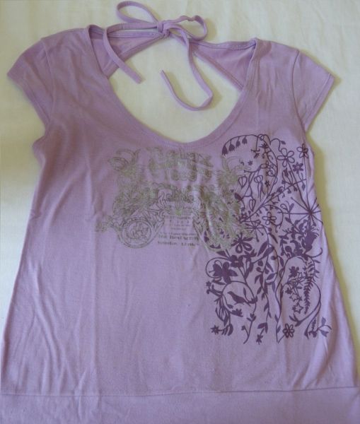 Blusa com detalhe nas costas - tam. G